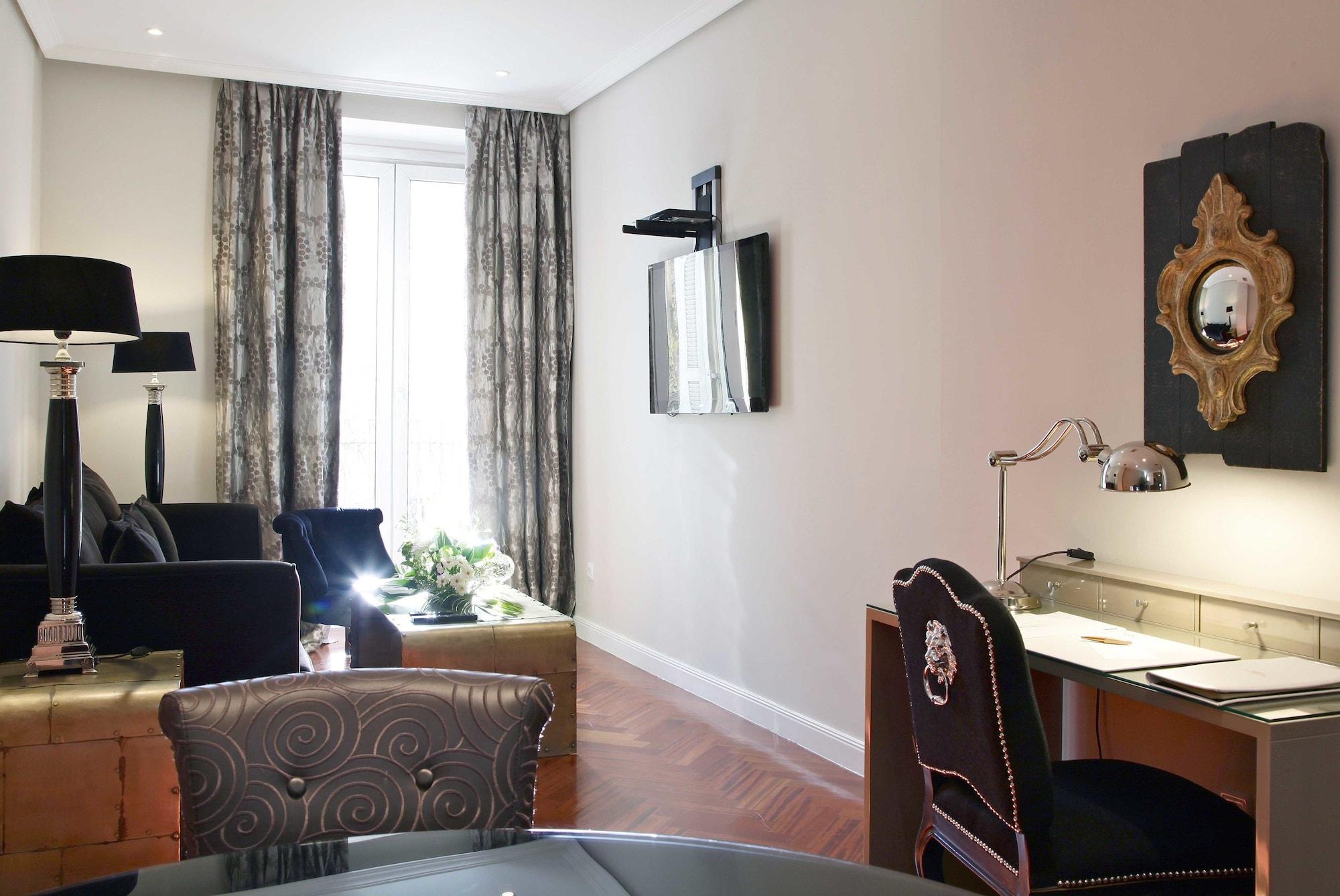 Appartamento Boutike Cibeles Madrid Esterno foto