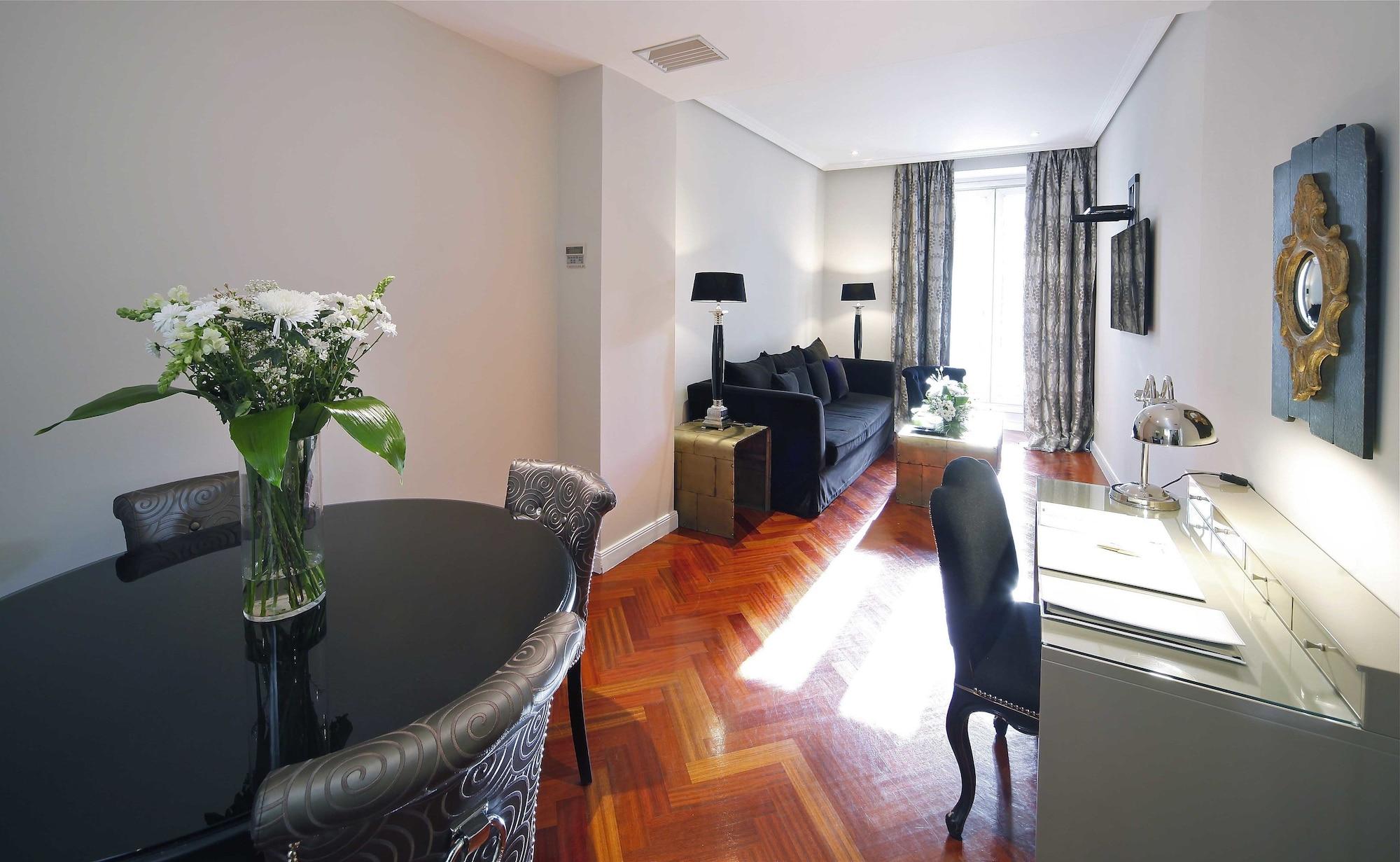 Appartamento Boutike Cibeles Madrid Esterno foto