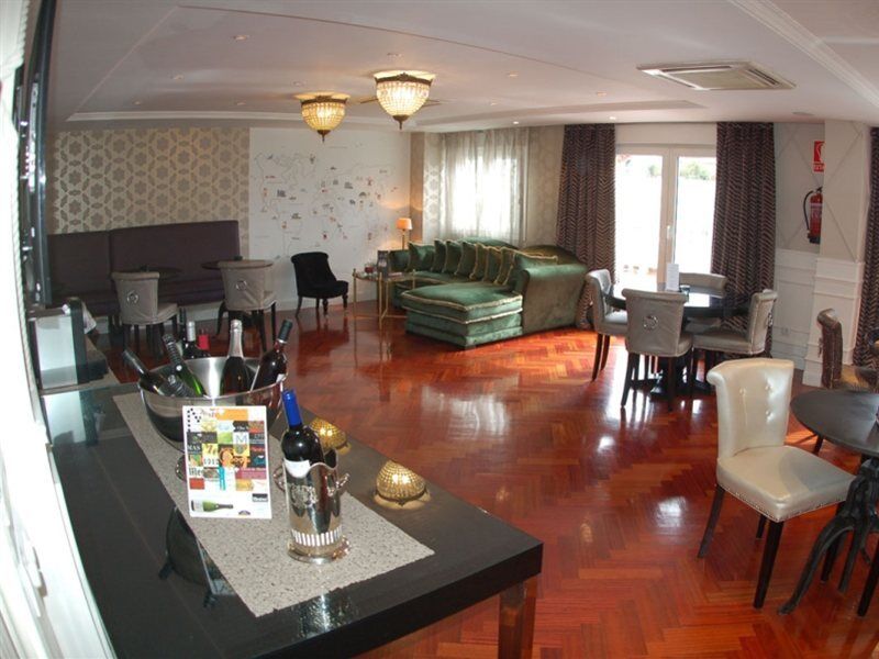 Appartamento Boutike Cibeles Madrid Esterno foto